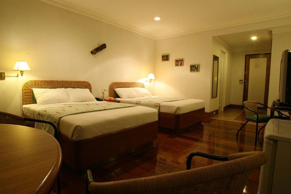 The Legend Palawan Hotell Puerto Princesa Eksteriør bilde