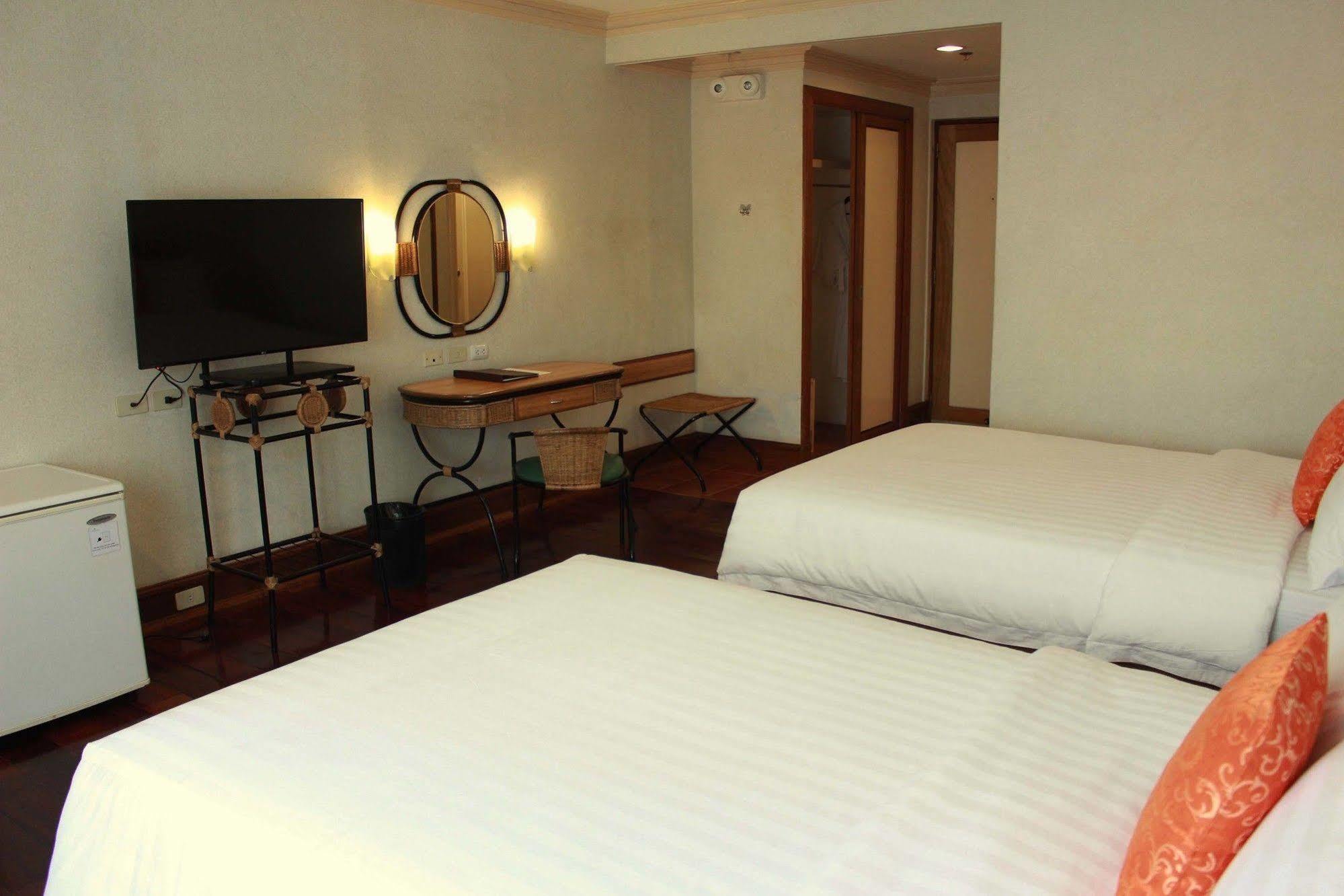 The Legend Palawan Hotell Puerto Princesa Eksteriør bilde