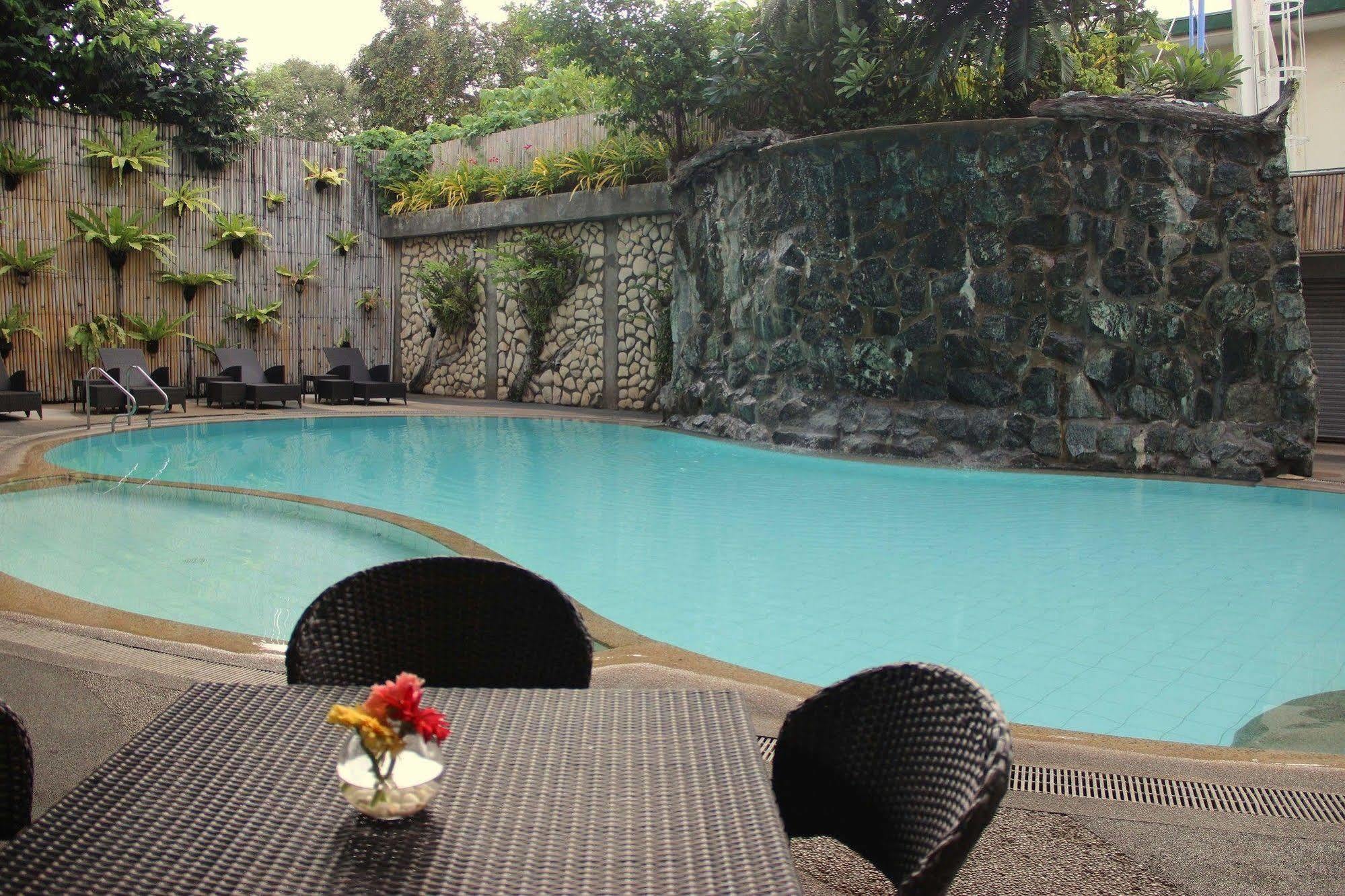 The Legend Palawan Hotell Puerto Princesa Eksteriør bilde